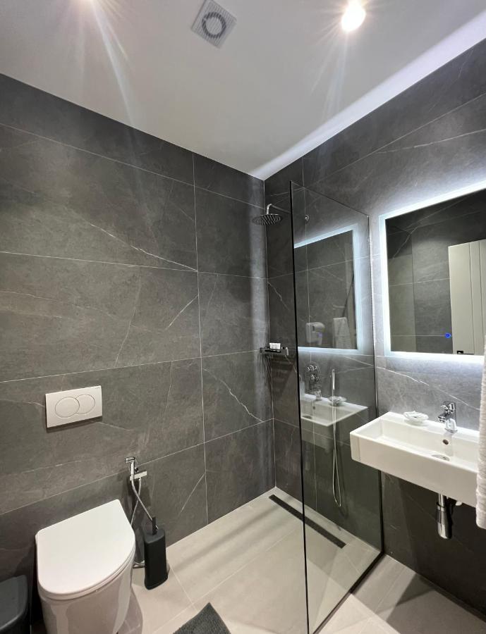 Astoria Rooms Саранда Экстерьер фото