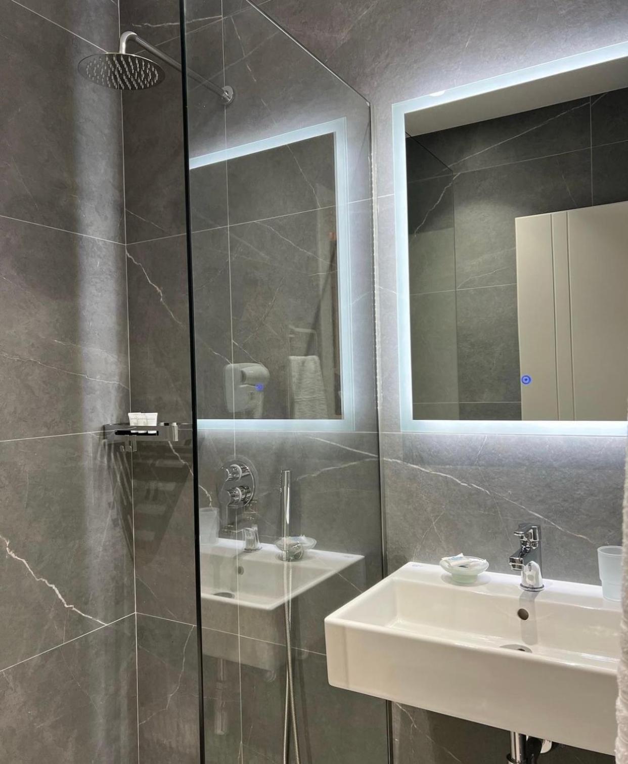 Astoria Rooms Саранда Экстерьер фото